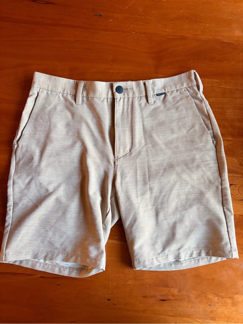 Hurley Men's Flat-Front Beige Shorts